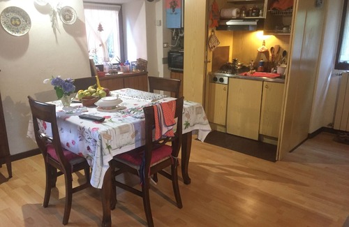 Carciano Apartment | HOUSE LAKE MAGGIORE STRESA WITH TAVERN LIVING ROOM ATTIC AND BATHROOM