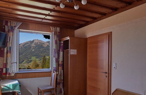 Vorderstoder Apartment | House Mösenbichler - double room with shower, toilet