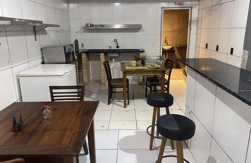 Meia Praia House | House near the beach 150m in Meia Praia de Navegantes/SC. Joci's beach house.