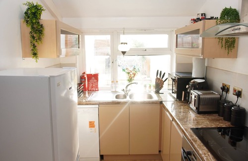 Splott House | House Near Cardiff City Centre