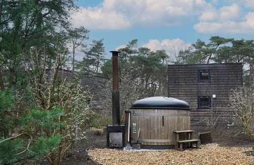 Beekbergen-Zuid Ski Chalet | House near the Hoge Veluwe National Park