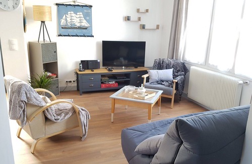 Saint-Nazaire House | HOUSE NEIGHBORHOOD MEAN NEAR SEA AND TOWN CENTER