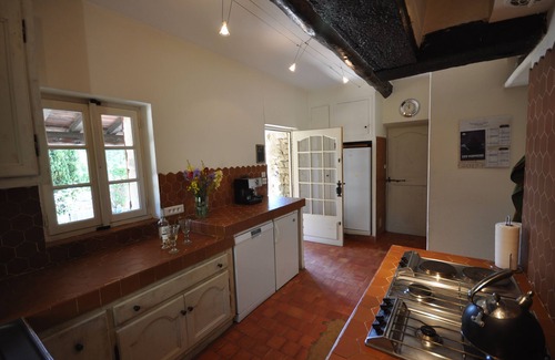 Puymeras House | House of character with swimming pool in peace