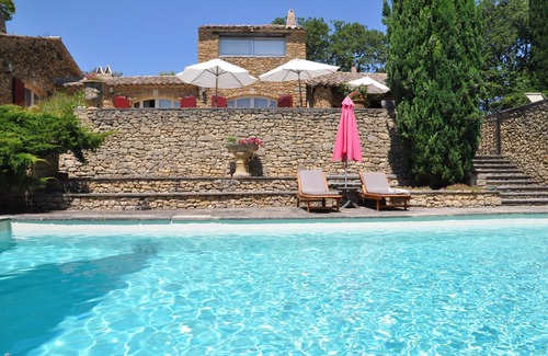 Puymeras House | House of character with swimming pool in peace