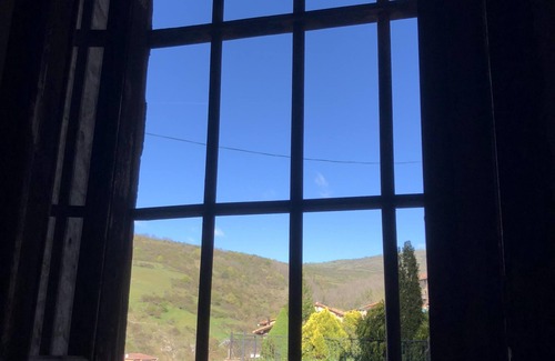Villoslada de Cameros House | House of the Old Town Hall. Beautiful camerana house with exceptional views