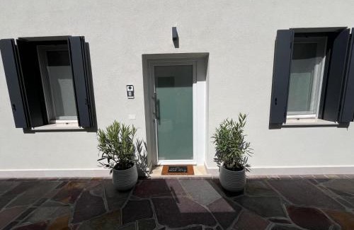 Spinea Apartment | House of Flowers