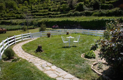Albenga House | House of Roses