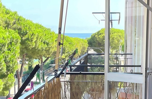 Albenga Apartment | [House of Sun] Relax & Beach 400 meters away in Albenga