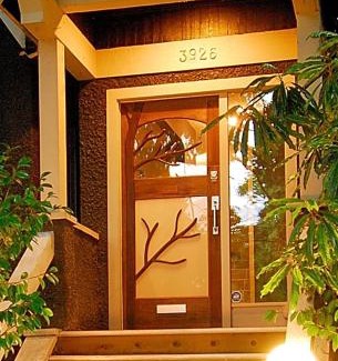 Dunbar Bed & Breakfast | House On Dunbar B&B