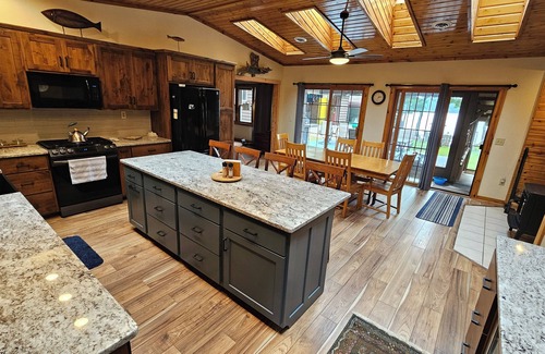 Neillsville House | House ON Lake Arbutus with private dock, rec room and close to ATV trails