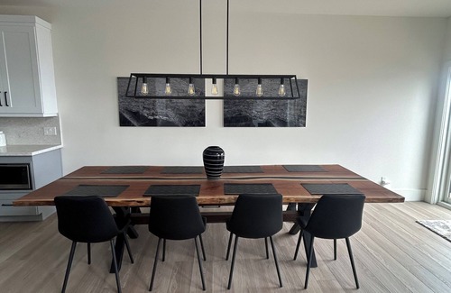 Carden Cottage | House on Lake Darymple