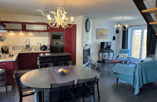 Ille-et-Vilaine House | House on the Cancale/Mont-Saint-Michel coastline, ideal for families.