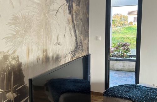 Le Roc House | House on the heights of ROC with swimming pool