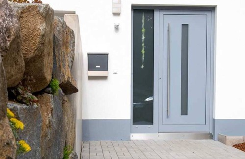 Wald-Michelbach House | House shepherds Blade - House shepherds blades