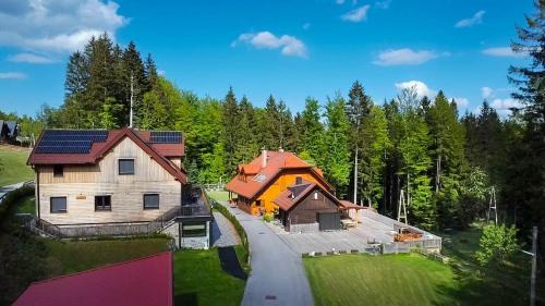 Hocko Pohorje Apartment | House Storz