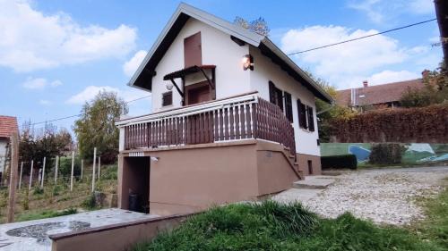 Strigova House | House Thara Studio Apartments