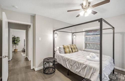 Pasadena House | House ∙ 3 bedrooms ∙ 6 guests