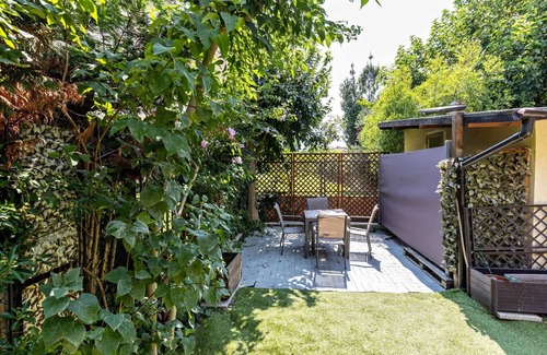 Sud-Ovest Apartment | house Verona Zen apartment for 7 people IT023091B48JJSIC