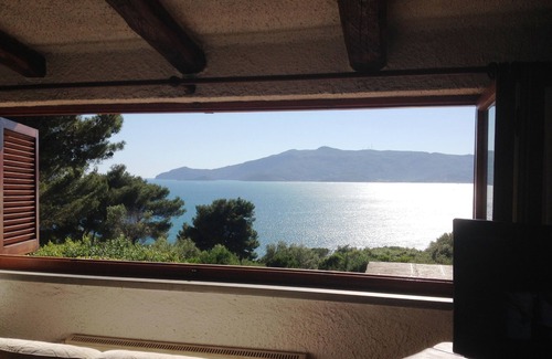 Ansedonia Villa | House/Villa - Ansedonia villa with private garden and covered parking