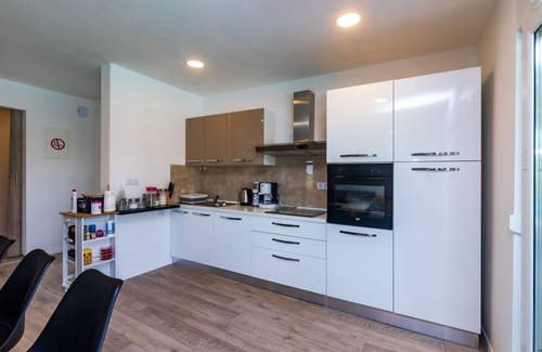 Suhovare House | House Villa Ivona (81911-K1) - Suhovare