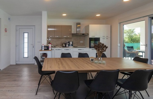 Suhovare House | House Villa Ivona (81911-K1) - Suhovare