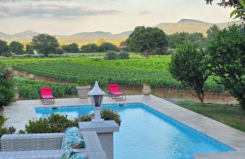 La Roquebrussanne Villa | House/Villa - La roquebrussanne
