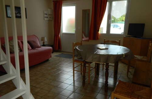Saint-Meloir-des-Ondes House | House with terrace, quiet location between Saint Malo & Cancale, near Mont-st-Michel.
