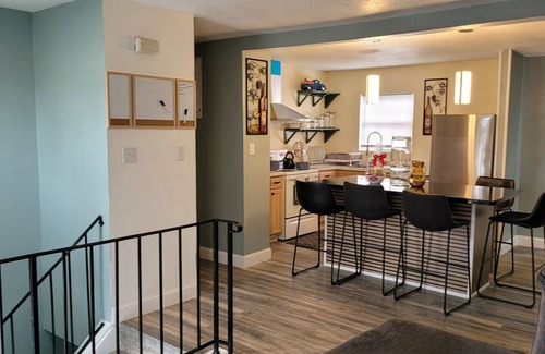 Capitol Heights House | House with 2 bedrooms with private bathroom each room ready for you