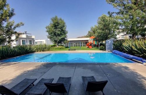 Zapopan House | House with air conditioning and pool