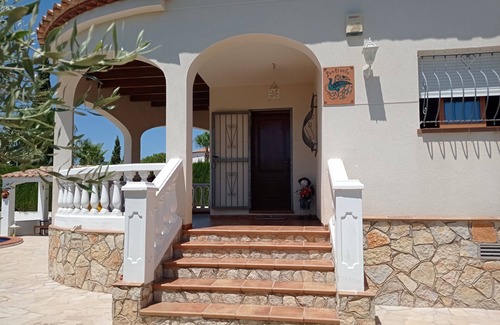 El Perello House | HOUSE WITH POOL FOR 6 P. WIFI 300 MT. THE BEACH