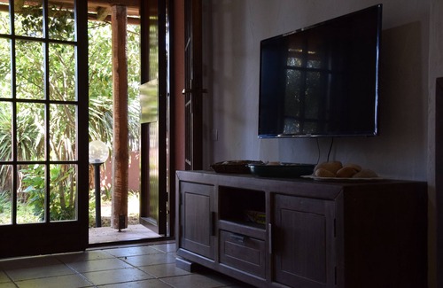 Capitana House | House with garden by the sea.