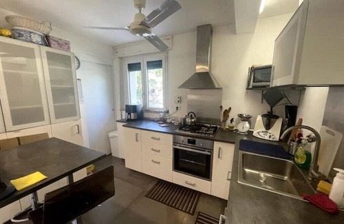 Aci Castello Villa | House with garden on the sea