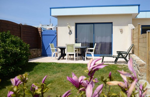 Le Conquet House | House with heated pool and 100m from the beach in Le Conquet