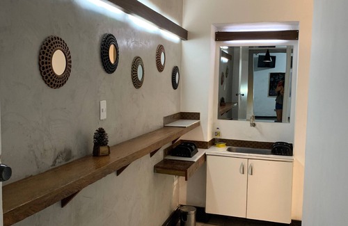 Pinheiros House | House with Ofuro and nightclub on Oscar Freire street