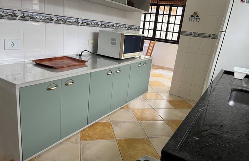 Toninhas House | House with pool, air conditioning and Wi-Fi 350 meters from the beach