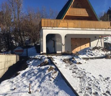 Crni Lug House | House with Pool and Sauna