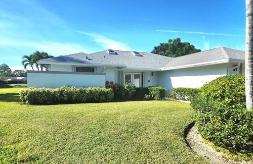 Wellington House | House with Pool near POLO area in Wellington
