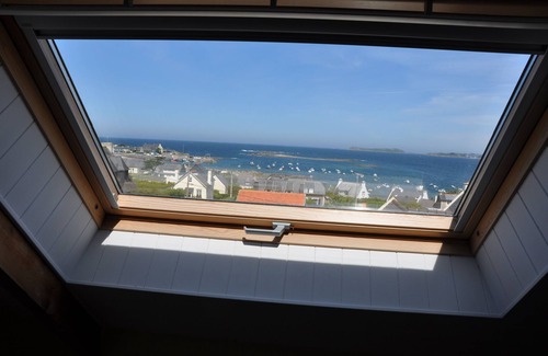 Tredrez-Locquemeau House | House with sea view, 150m from the beach