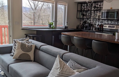 Pittsfield House | house with view in the berkshiresn