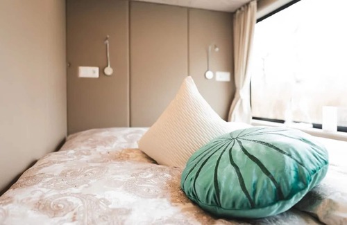 Domitz Apartment | Houseboat for 4 guests with 50m² in Dömitz (188474)