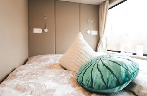 Domitz Apartment | Houseboat for 4 guests with 50m² in Dömitz (188578)