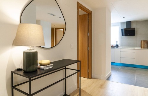 Nueva Espana Apartment | Housing Castellana X X V by Sharing Co