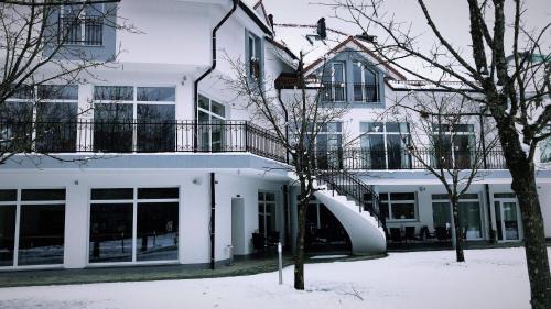Radovljica House | Houston Resort