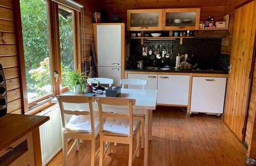 Nutter House | Houten Huis Direct aan Natuurpark Springendal en Nabij Kunststad Ootmarsum
