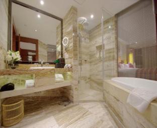 Jiuzhaigou Hotel | Howard Johnson Tian Yuan Jiuzhaigou