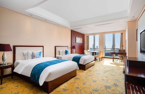 Chenggong County Hotel | Howard Johnson Tropical Garden Plaza Kunming