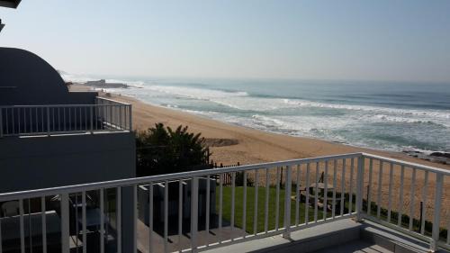 Umhlali Beach Apartment | Howela Beach House