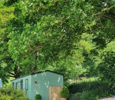 Barden Cabin | Howgill farm Bolton Abbey