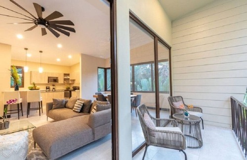 Valle Pura Vida House | Howler Hideaway - Rainforest Paradise, 3 Bed, Pool in Manuel Antonio