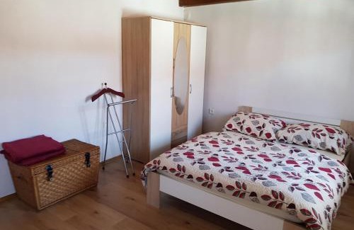 Micovice Apartment | Hrncirna